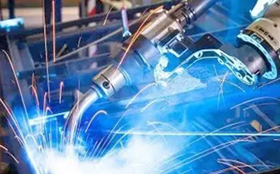 焊接機(jī)器人變位機(jī)怎么選？這里囊括了7個(gè)要點(diǎn)